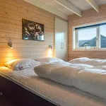 Awesome In With Sauna 펜션