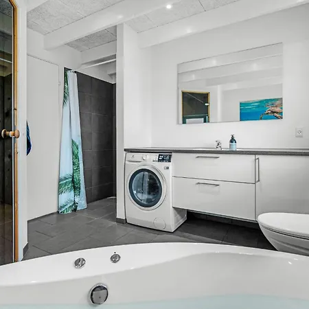 Awesome In With Sauna