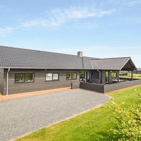 Awesome In With Sauna *